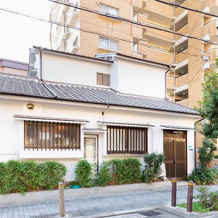 Family House Apartment Osaka Bagian luar foto