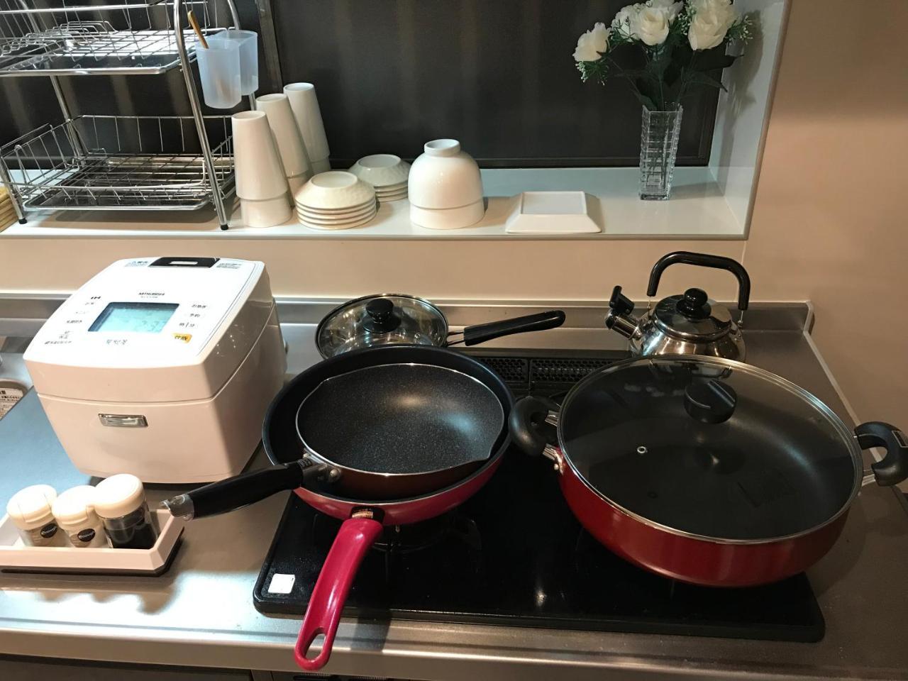 Family House Apartment Osaka Bagian luar foto