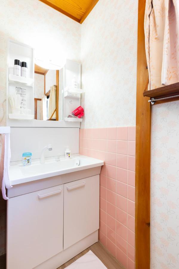 Family House Apartment Osaka Bagian luar foto