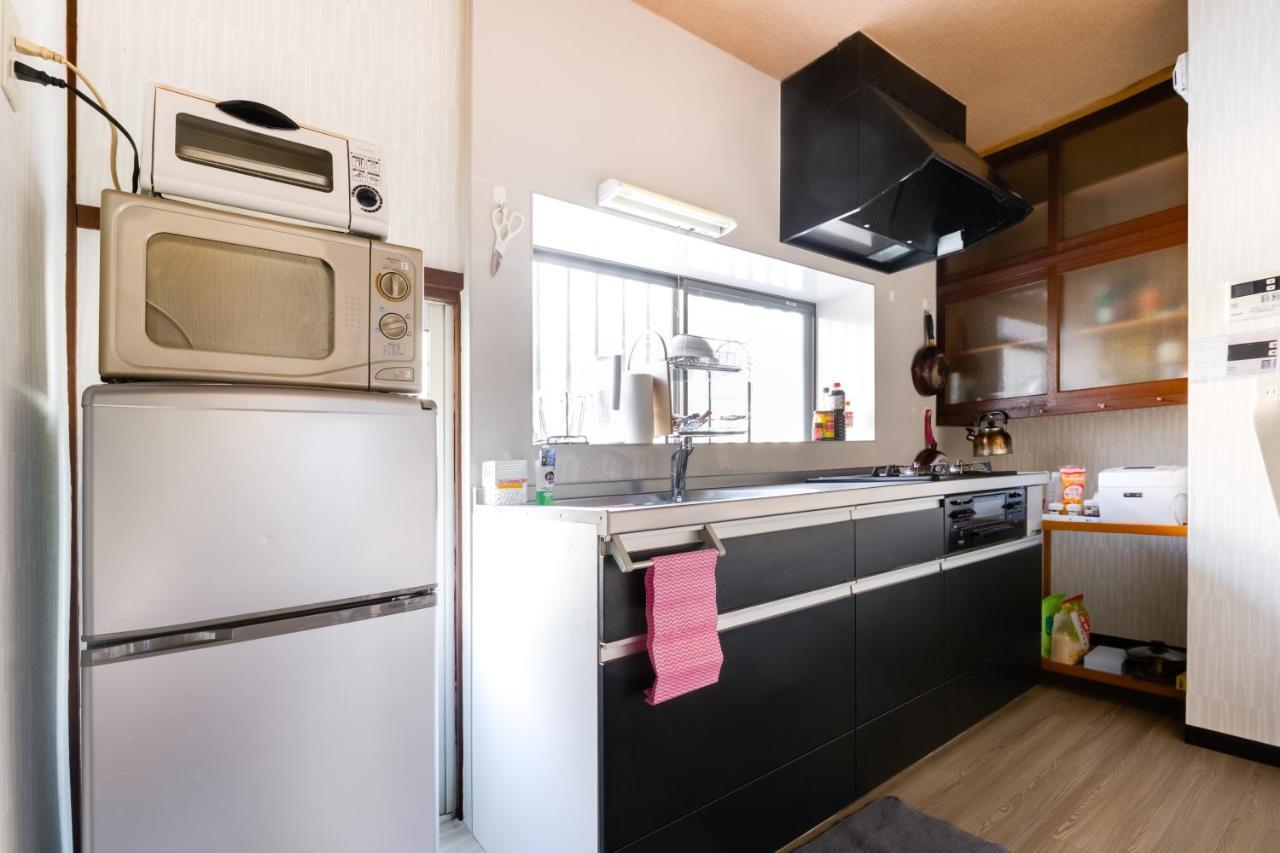 Family House Apartment Osaka Bagian luar foto